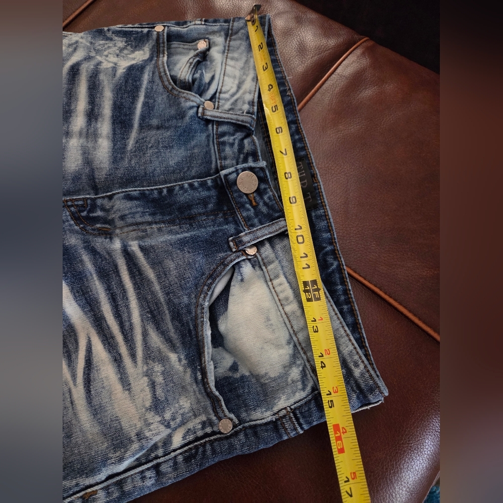 THRT Distressed Blue Slim Ripped Jeans Size 32 - Picture 12 of 14